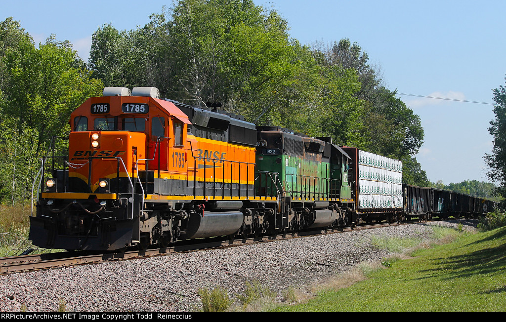 BNSF 1785